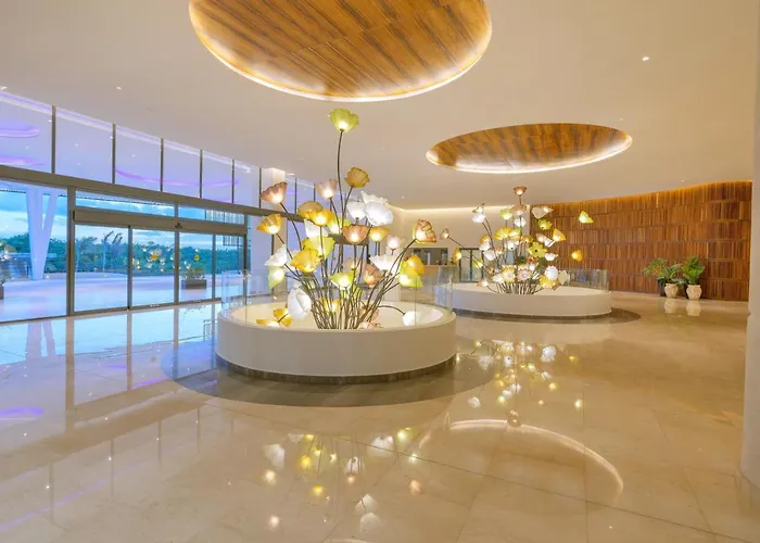 Sensira & Riviera Maya Resort 5*