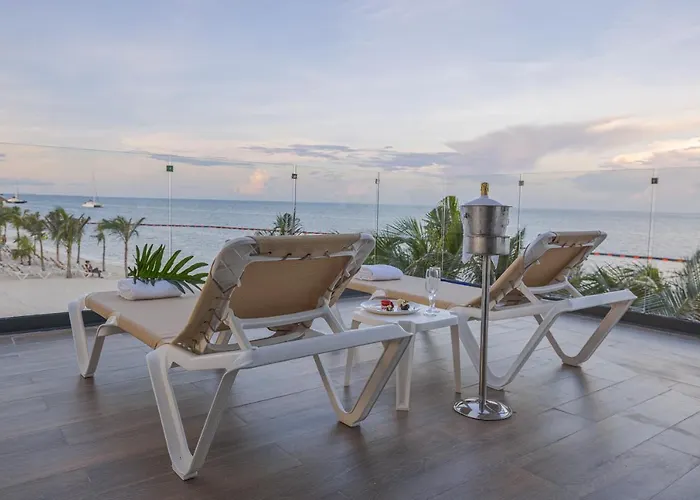 Sensira & Riviera Maya Resort