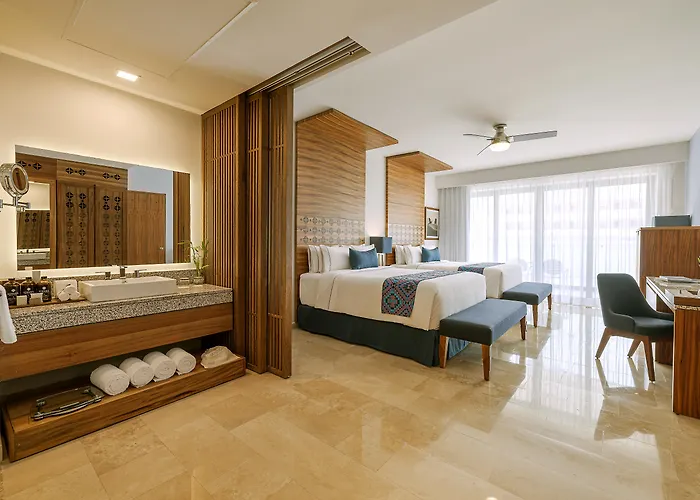 Sensira & Riviera Maya Resort Puerto Morelos