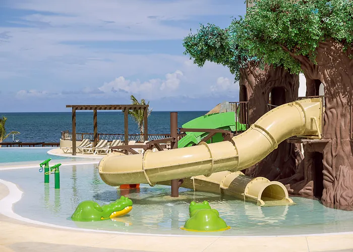 Sensira & Riviera Maya Resort