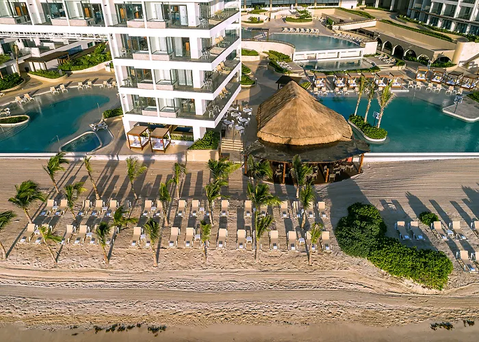 Sensira & Riviera Maya
