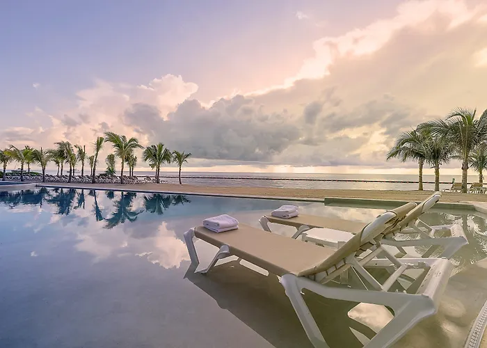 Resort Sensira & Riviera Maya Puerto Morelos