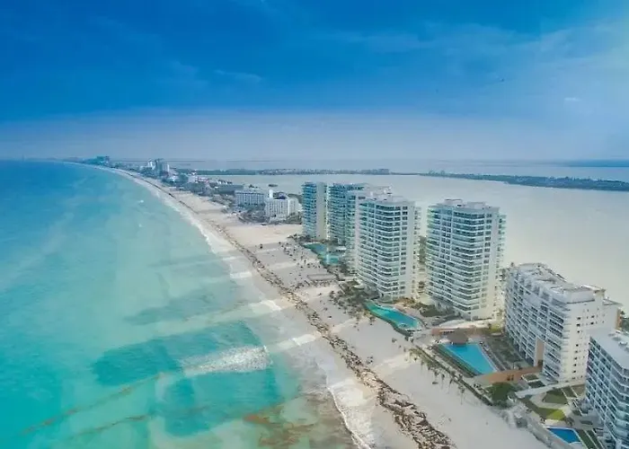 Resort Sensira & Riviera Maya